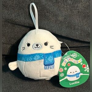 Squishmallows Lucille the Seal 4” NWT